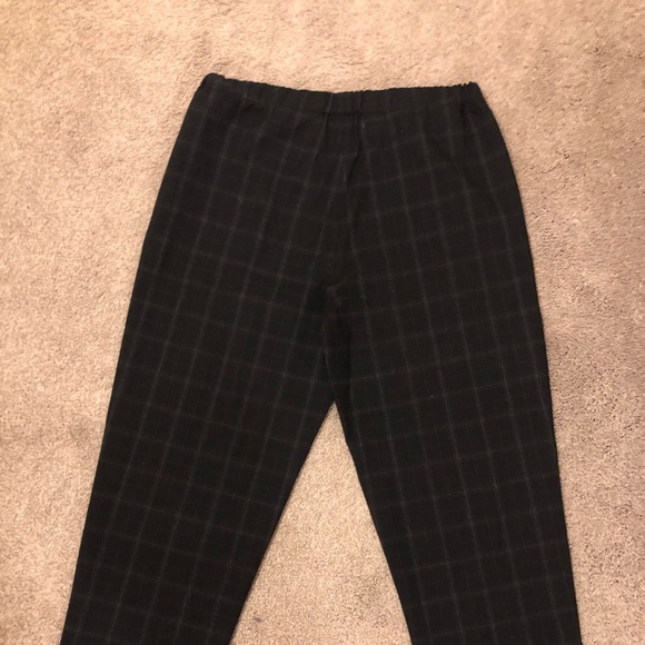 Babaton checkered pants - Picture 2 of 7